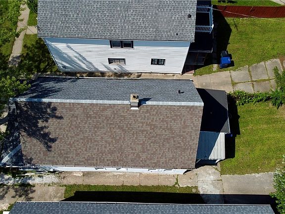 2nd image of 75 Edison Ave