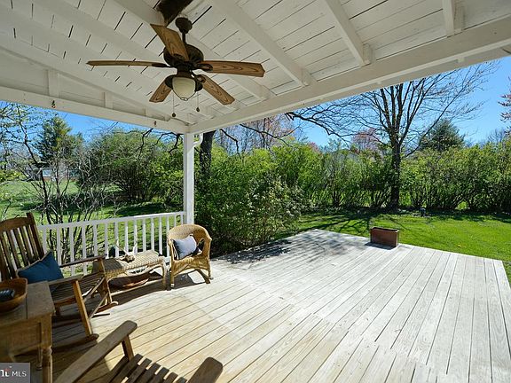 2nd image of 22282 Saint Louis Rd