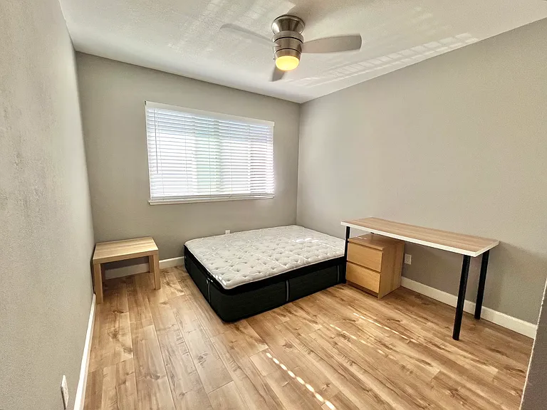 2139 Canary Ct #4 — Photo 8