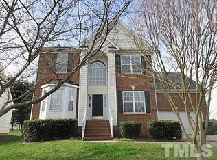 2011 Ambrose Park Ln, Cary, NC 27518