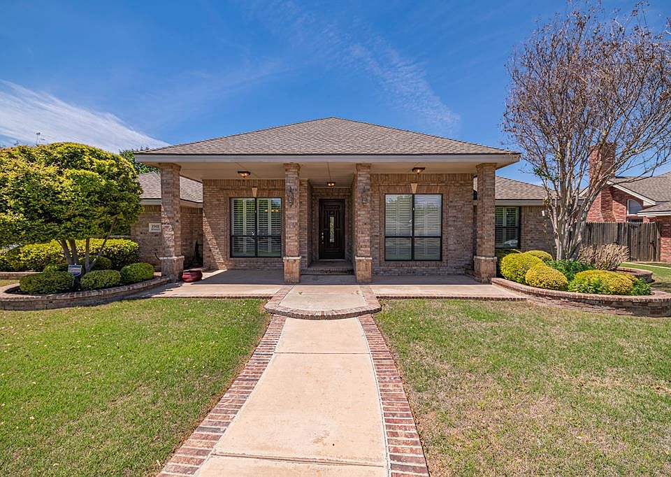 1st image of 1901 Fringewood Dr