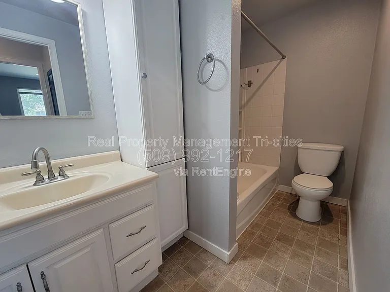 3121 W Hood Ave #I203 — Photo 8
