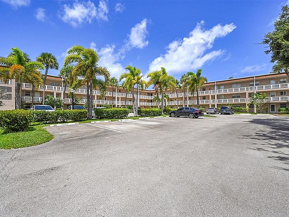 4th image of 3508 SW Natura Boulevard #206