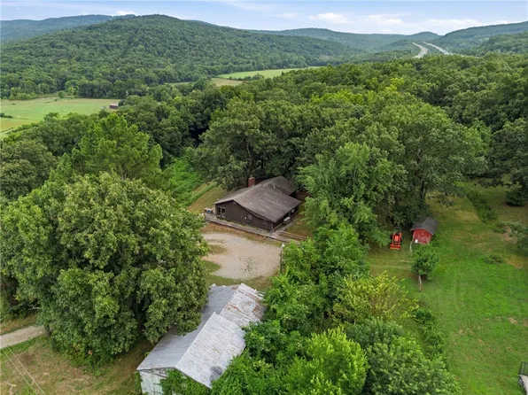 15451 Winn Creek Rd, West Fork, AR 72774