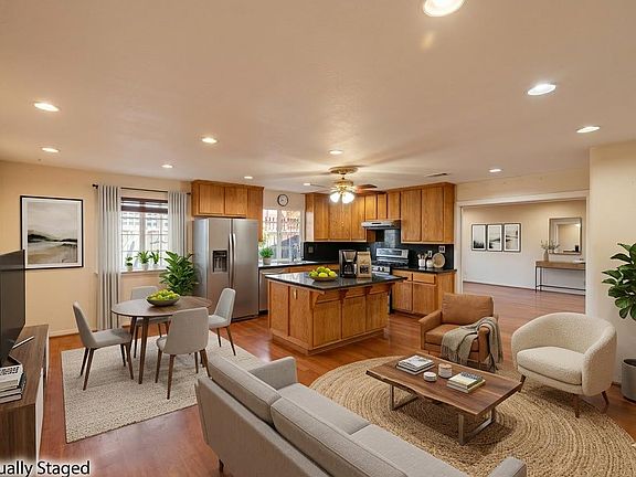 4th image of 1137 Champagne Ln