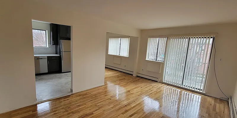 Rented by EZ Sell Realty | media 20