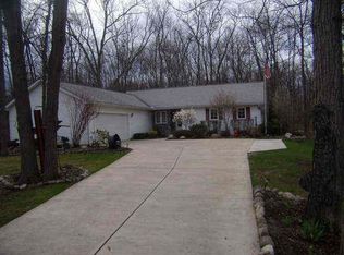 7398 Surrey Dr, Onsted, MI