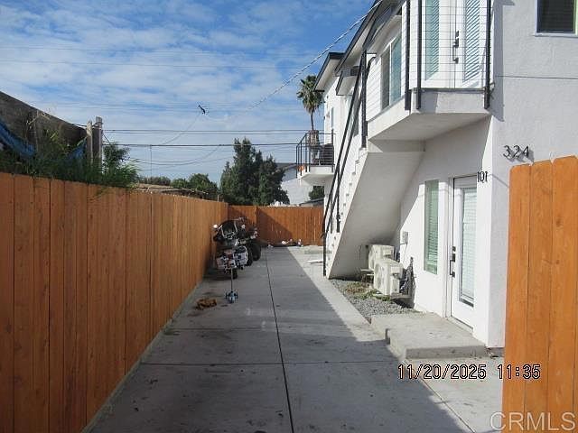 1st image of 324 S Pardee St #202