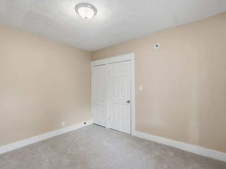 735 Union St — Photo 10