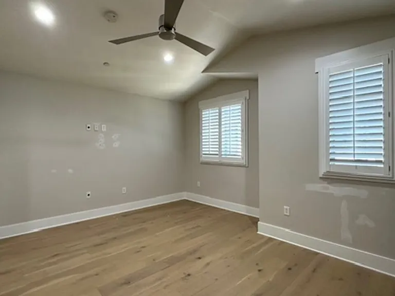2020 Holly Dr #14 — Photo 39