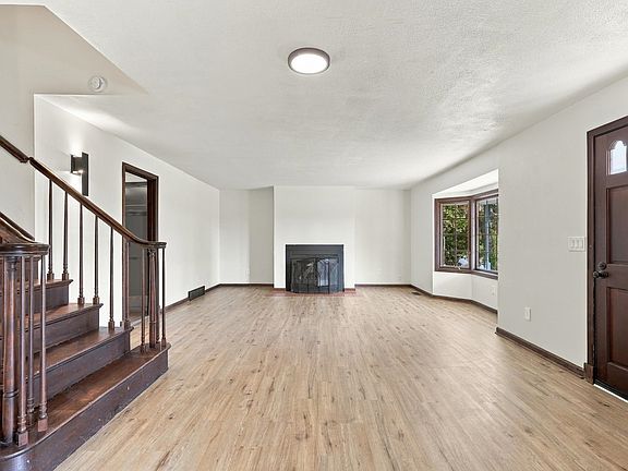 3rd image of 6312 S Spotted Rd