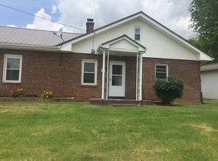 331 Grace St, Glade Spring, VA 24340