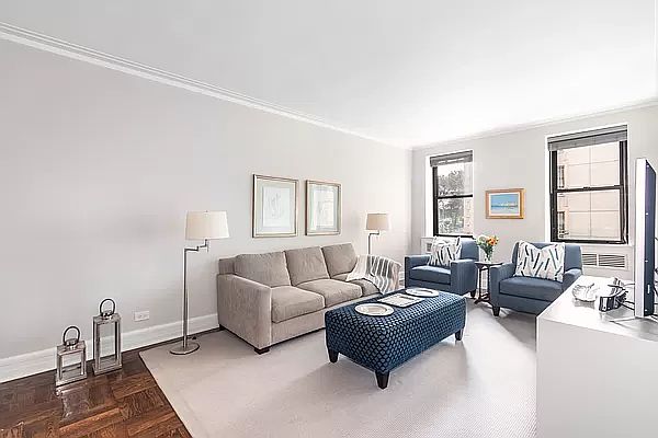 1st image of 349 E 49th St APT 2E