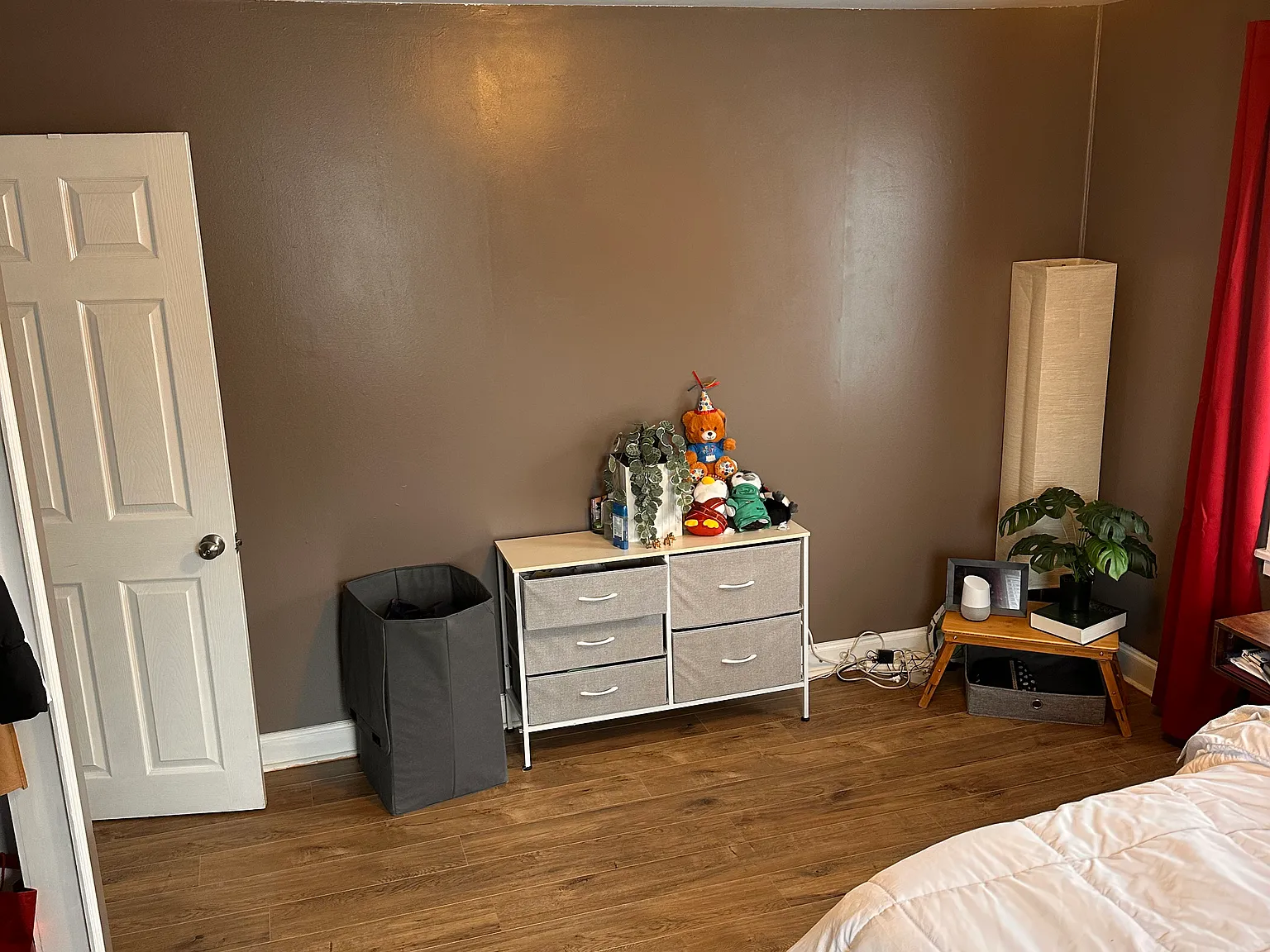 2 bed, 1250 sqft, $850 — Photo 2
