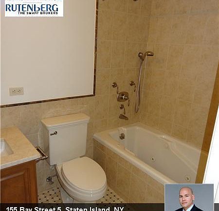 2nd image of 155 Bay St APT 4D