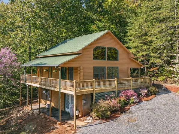 314 Ruby Rdg, Young Harris, GA 30582