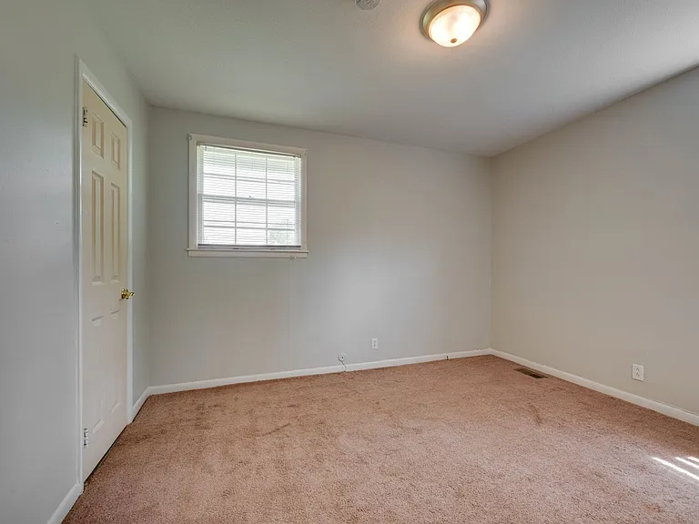1133 Copperstill Cir — Photo 15