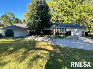 209 W Clara Ave #A & B, Peoria, IL 61614