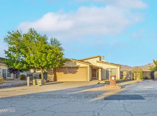 5866 Oleaster Dr, El Paso, TX 79932