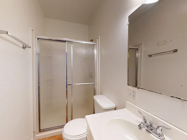 700 W Schubert Ave #2-F — Photo 14