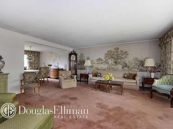 4th image of 27 Ursula Dr