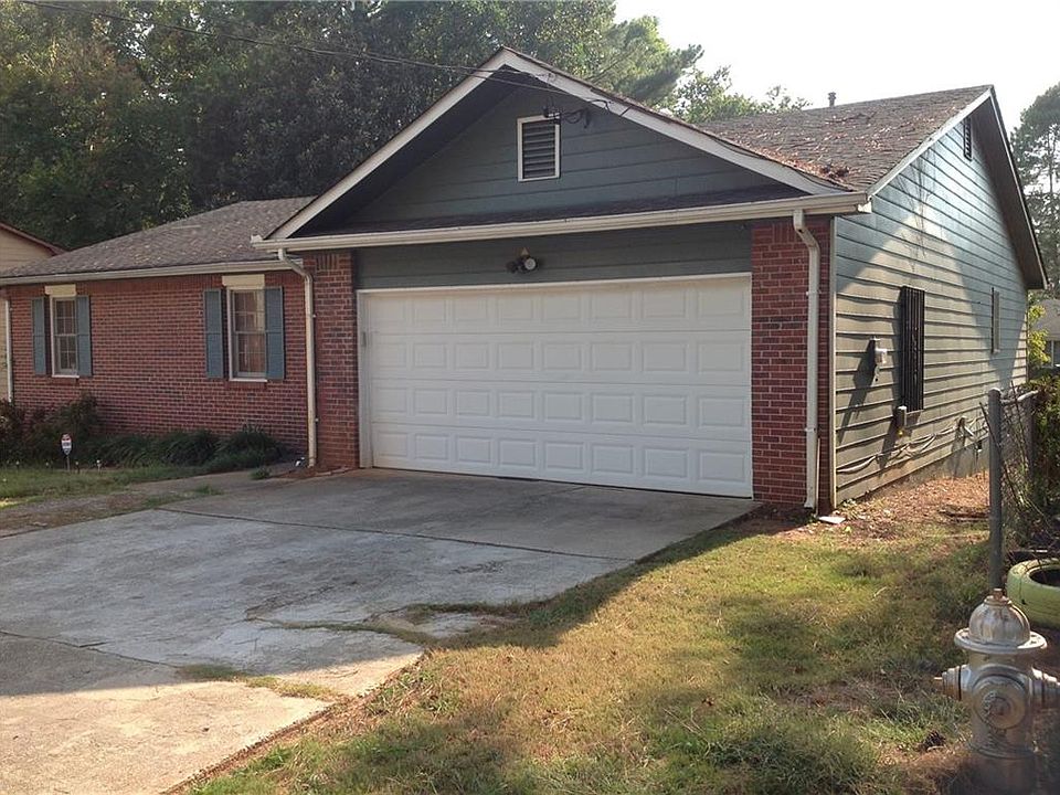 1st image of 4399 Autumn Hill Dr