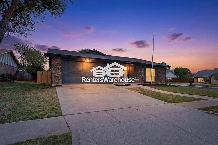 1st image of 3837 Aspenwood Dr