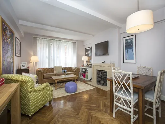 Sold by Sotheby's International Realty | media 12