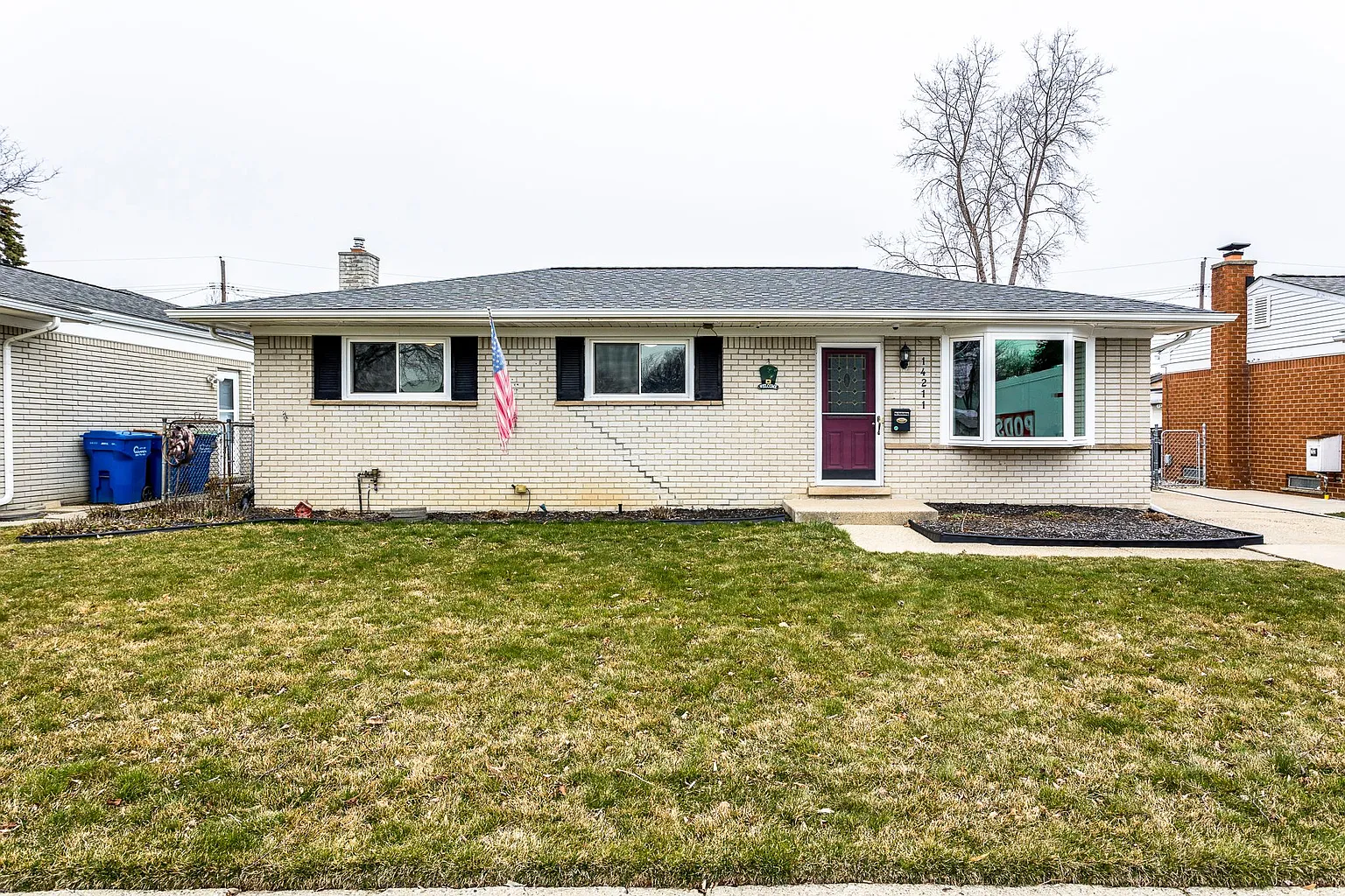 14211 Joyce Dr photo 1