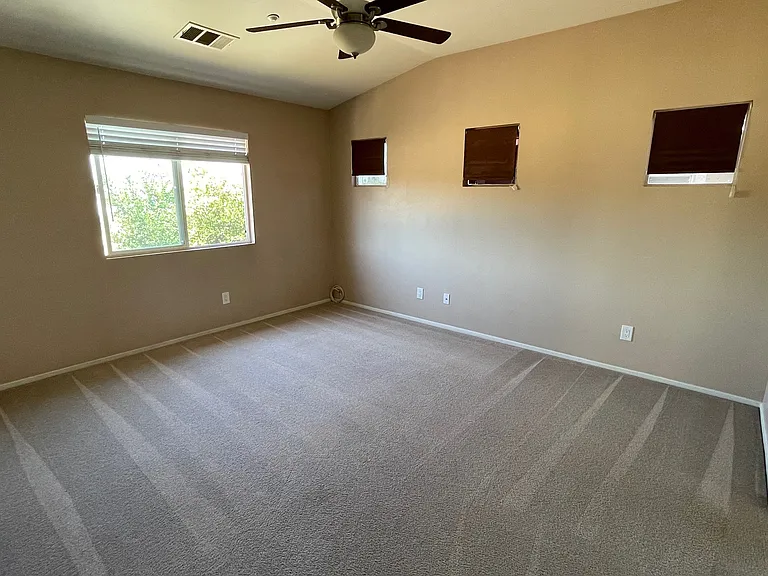 1671 Catania Dr — Photo 6