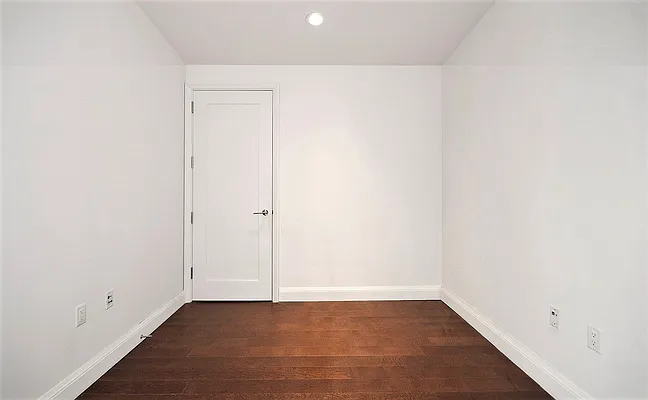 Rented by Renetta Real Estate | media 31