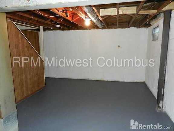 5th image of 208 Midcliff Dr