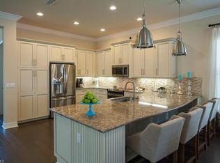 3199 Pacific Dr, Naples, FL 34119