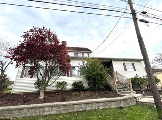 468 Broadway Ave, Star City, WV