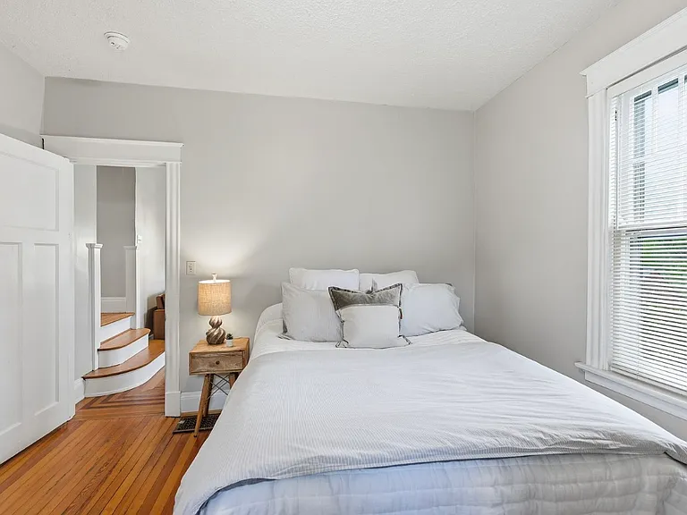 2840 Pine Grove Ave — Photo 21