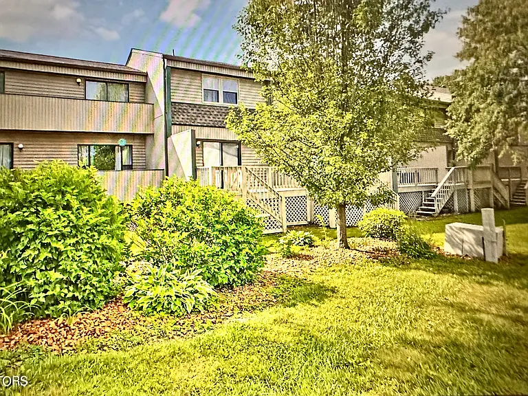 38 Lakeshore Ln #50 — Photo 21