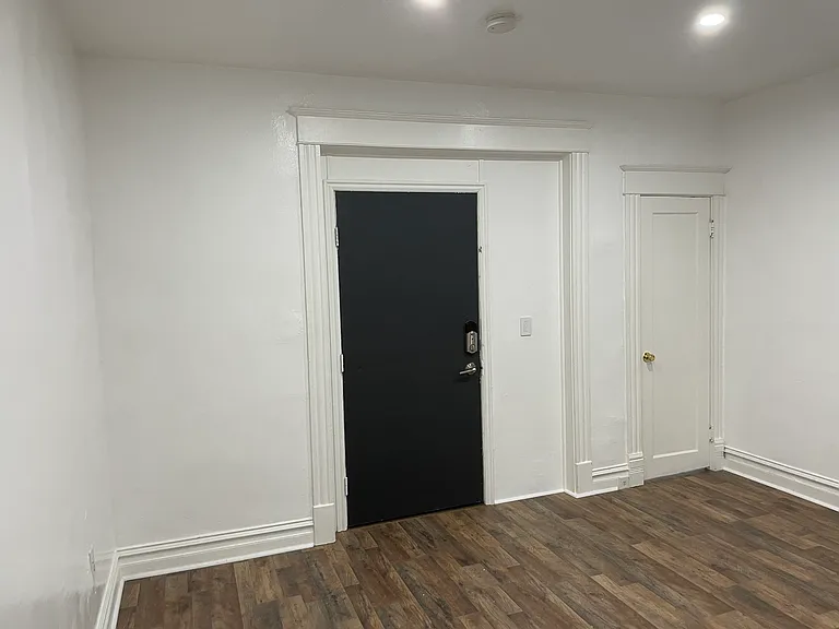 182 N N St #2 — Photo 17