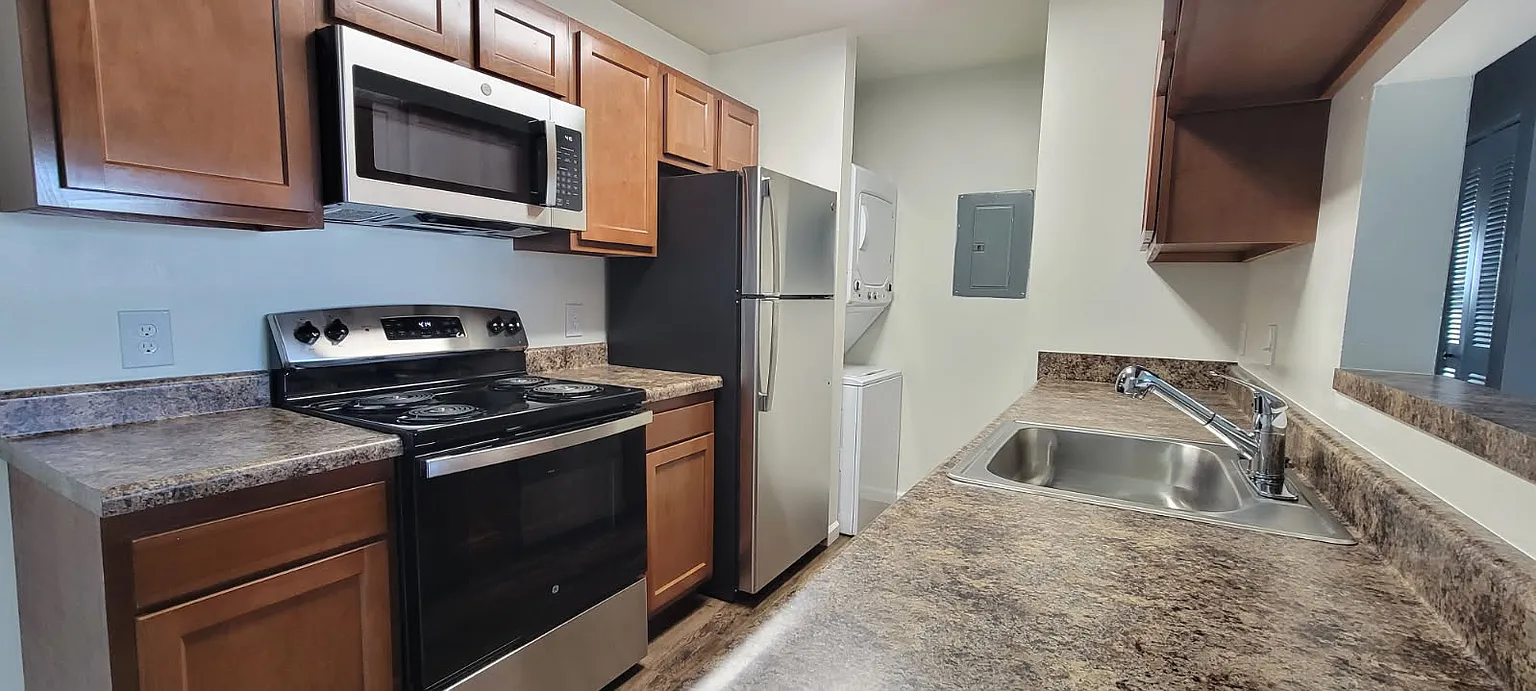 402 Wallen Hills Dr #B7da8fd6e photo 1