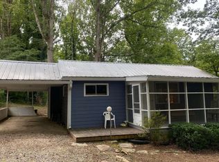 19 Circle Dr, Morganton, GA 30560