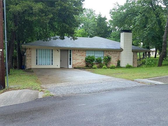 3rd image of 239 Softwood Dr