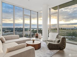 Mari Bellevue, Bellevue, WA 98004