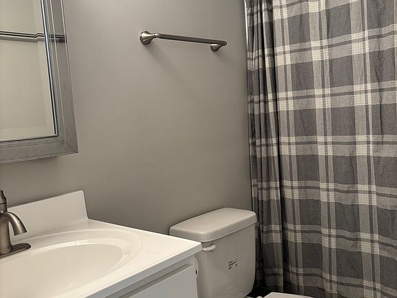 4th image of 432 Blossom Tree Ct