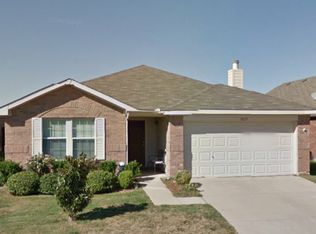 8629 King Ranch Dr, Aubrey, TX 76227