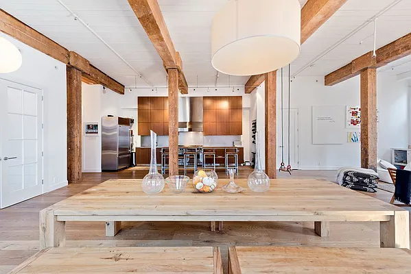 Sold by Nest Seekers International | media 4