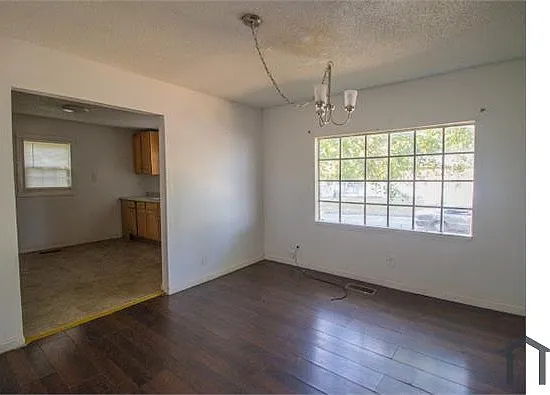 3 bed, 1072 sqft, $1,000 — Photo 4