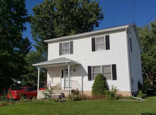 137 Clizbe Ave, Amsterdam, NY 12010