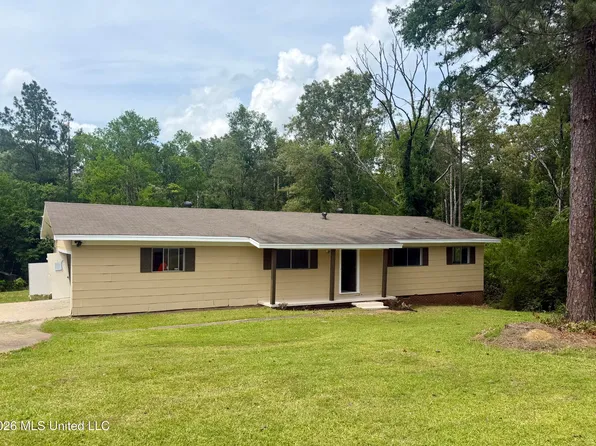 1244 Cooper Rd, Jackson, MS 39212