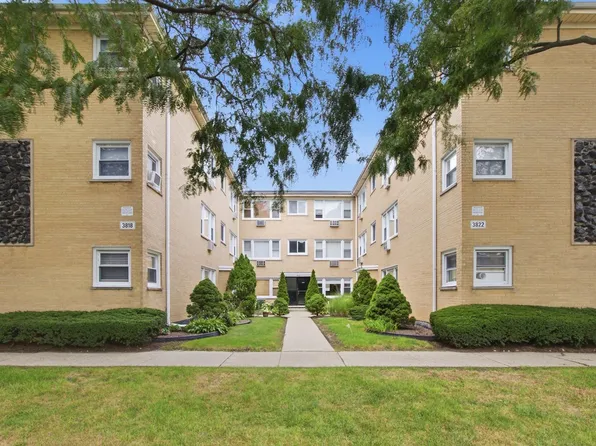 3818 Ruby St APT 1E, Schiller Park, IL 60176
