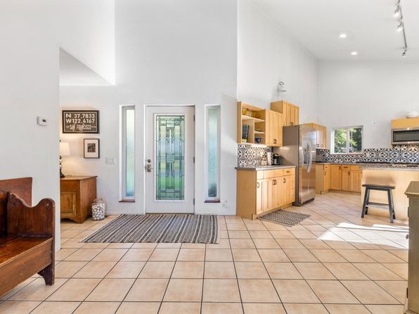 37951 Pacific View Dr, Gualala, CA 95445