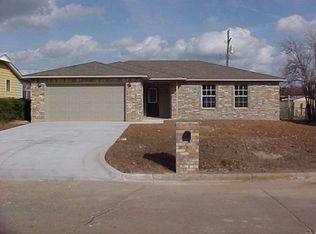930 SW 35th St, Lawton, OK 73505